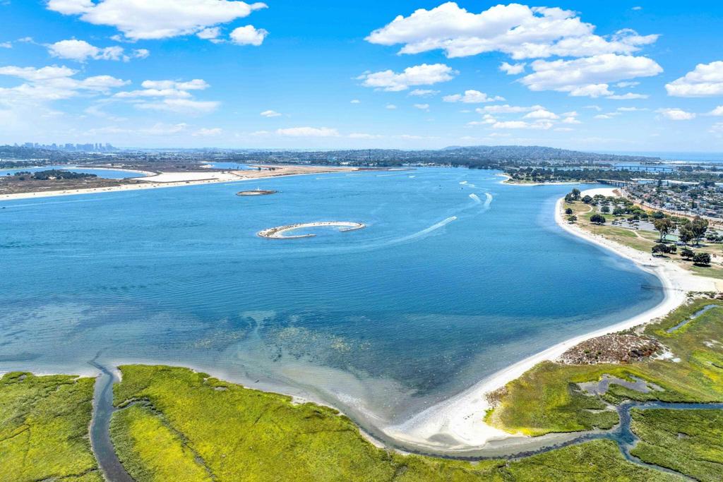 2021 1/2 Oliver Avenue