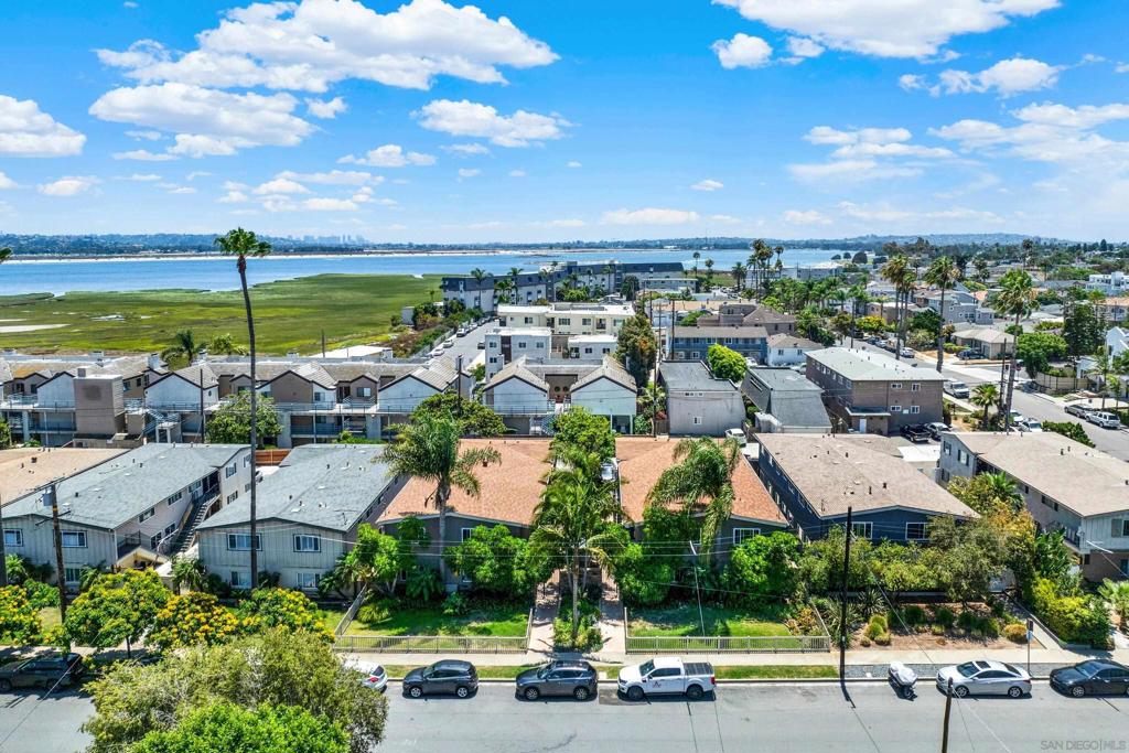 2021 1/2 Oliver Avenue