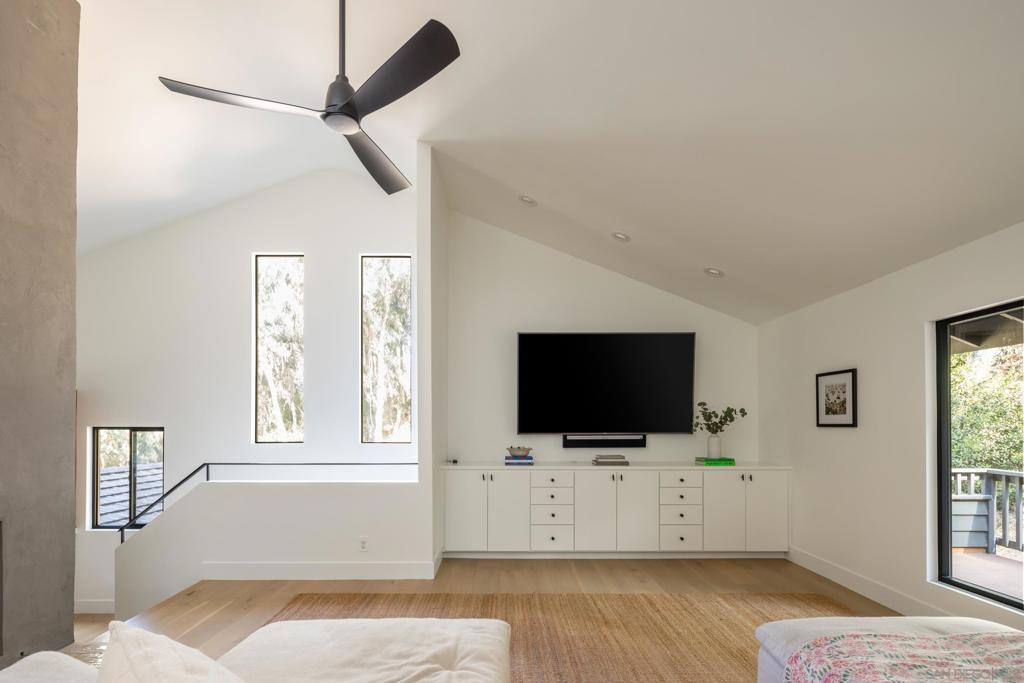 15131 El Camino Real