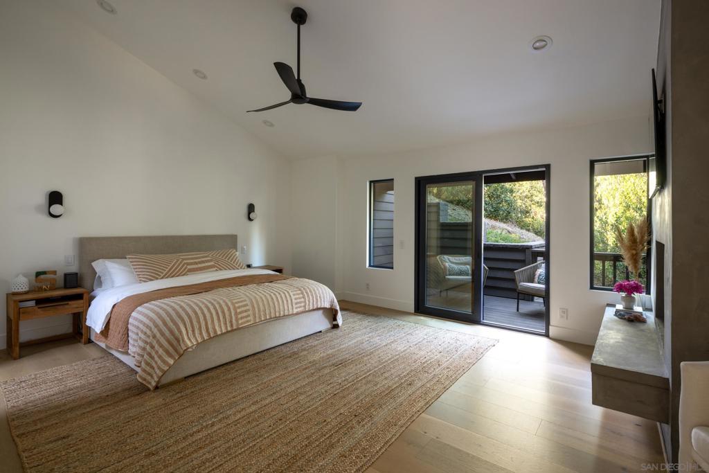 15131 El Camino Real