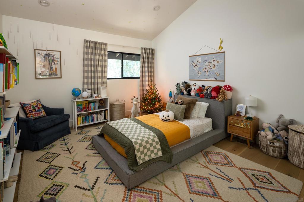 15131 El Camino Real