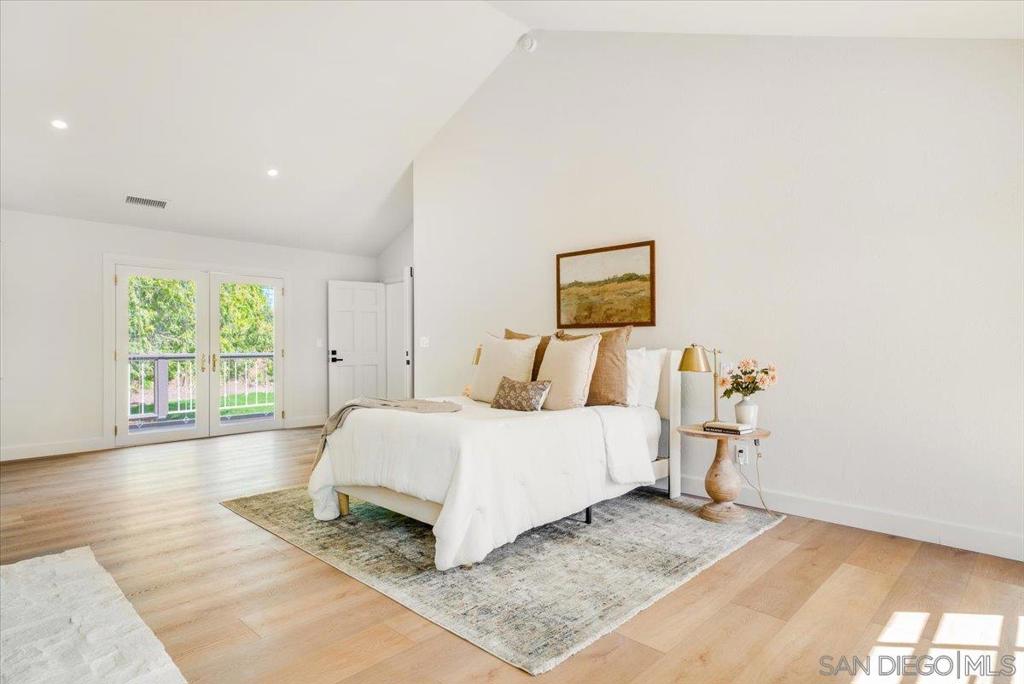 2114 Vista Valle Verde Dr