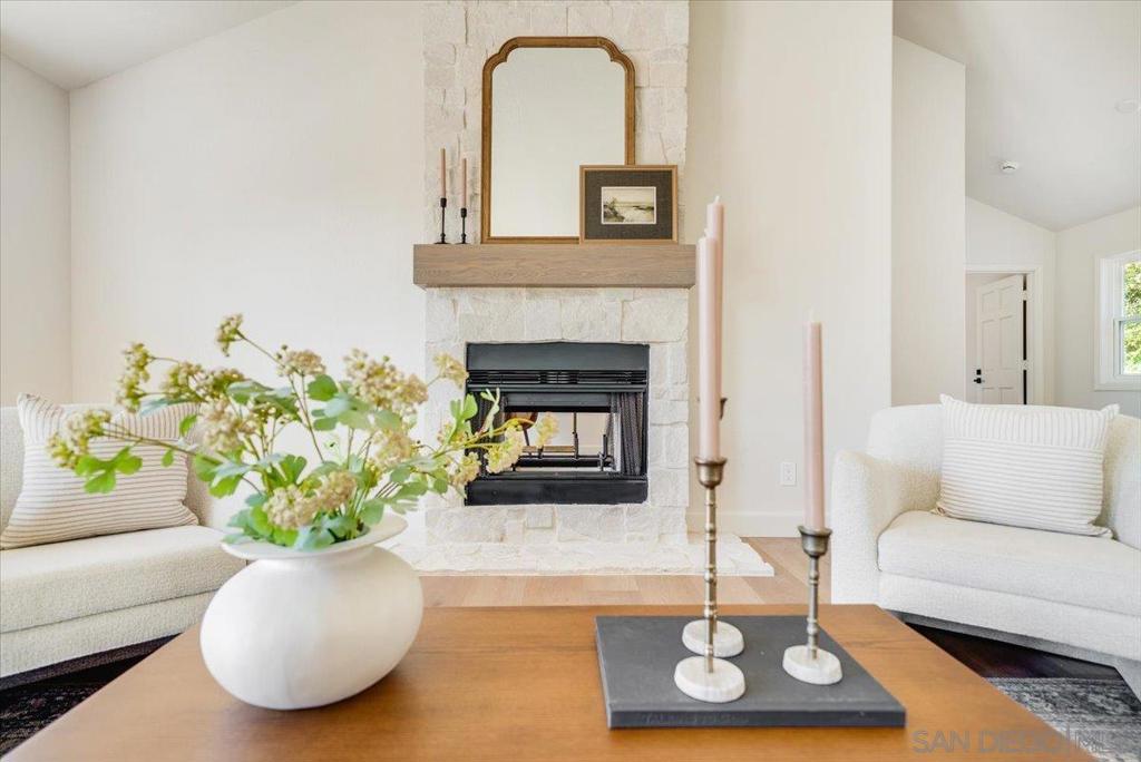 2114 Vista Valle Verde Dr