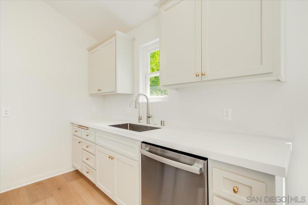 2114 Vista Valle Verde Dr