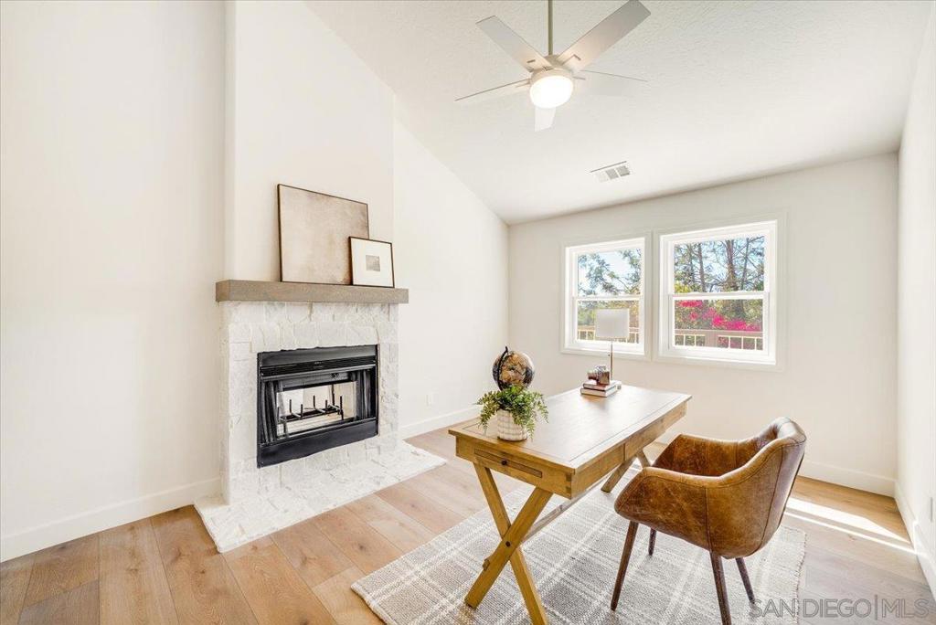 2114 Vista Valle Verde Dr