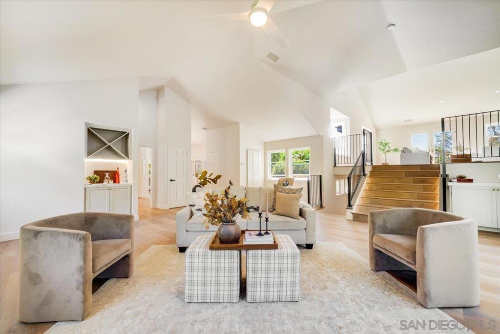 2114 Vista Valle Verde Dr