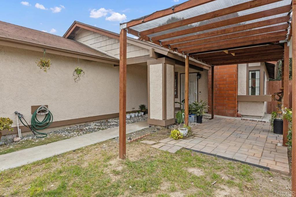 6423 Plaza Cuernavaca