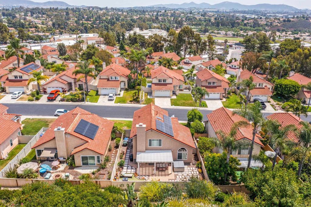 1733 Crystal Ridge Way