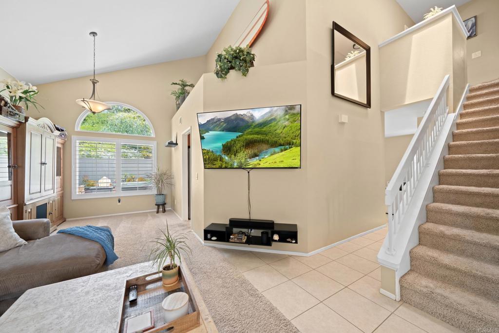 1733 Crystal Ridge Way