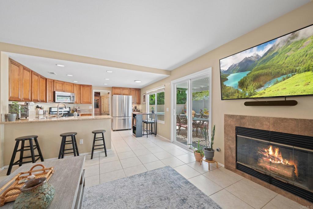 1733 Crystal Ridge Way