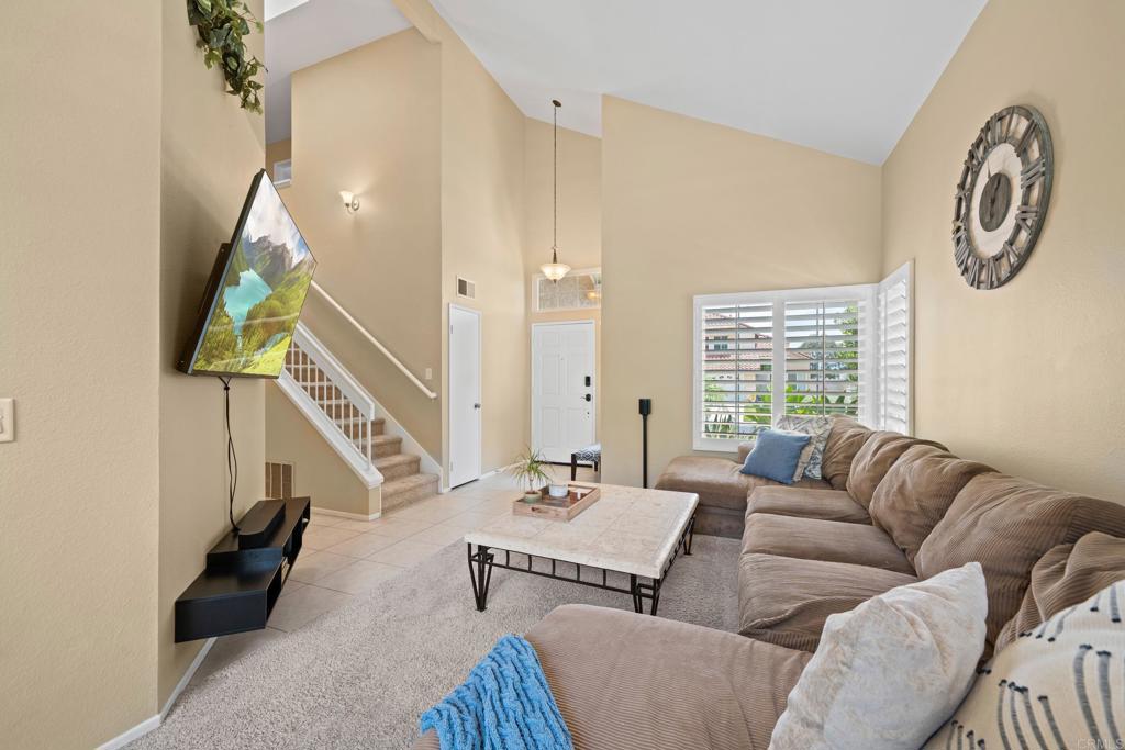 1733 Crystal Ridge Way