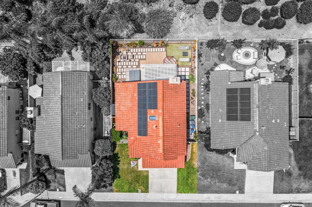 1733 Crystal Ridge Way