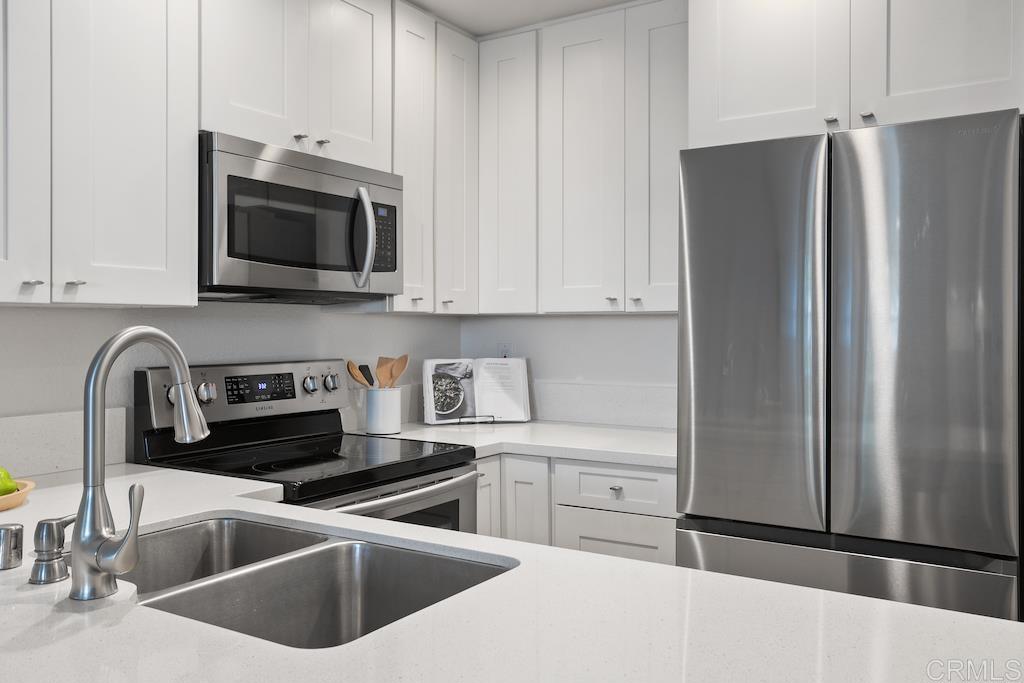 2214 River Run Dr 73