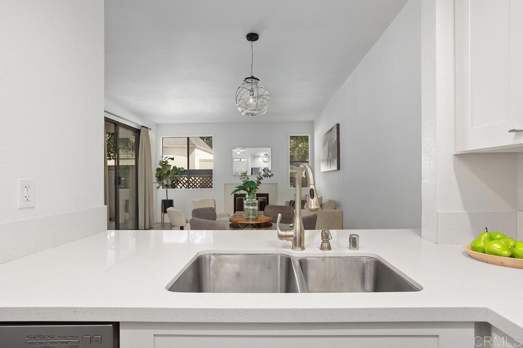 2214 River Run Dr 73