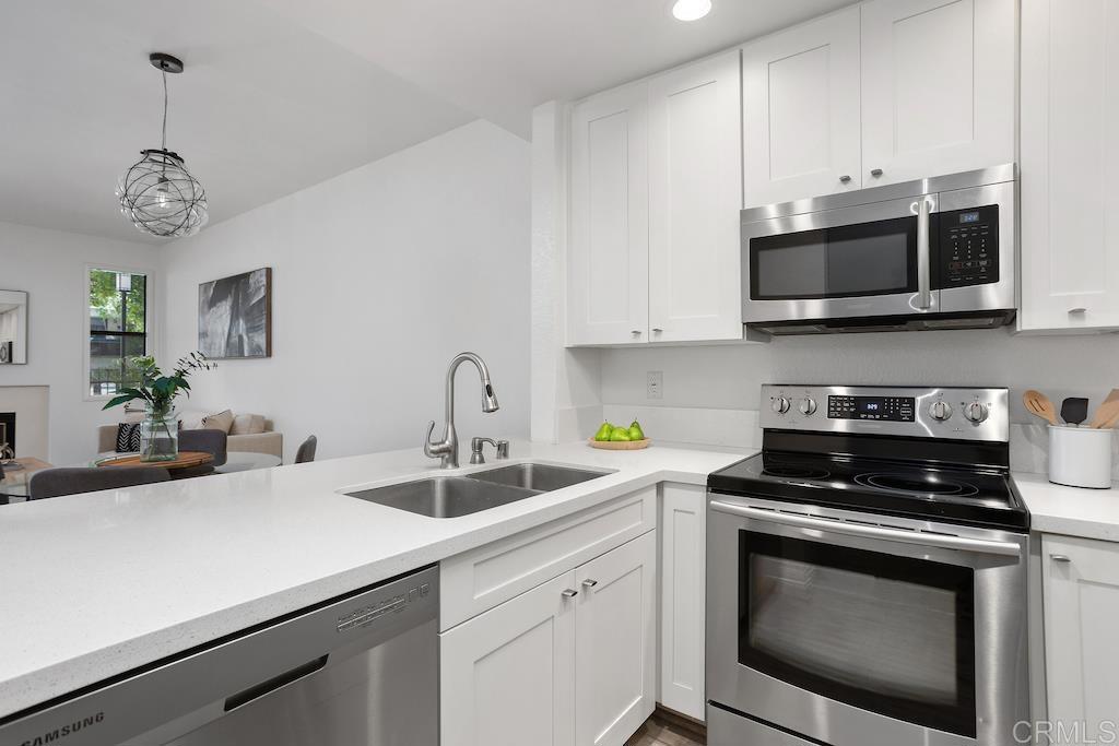 2214 River Run Dr 73