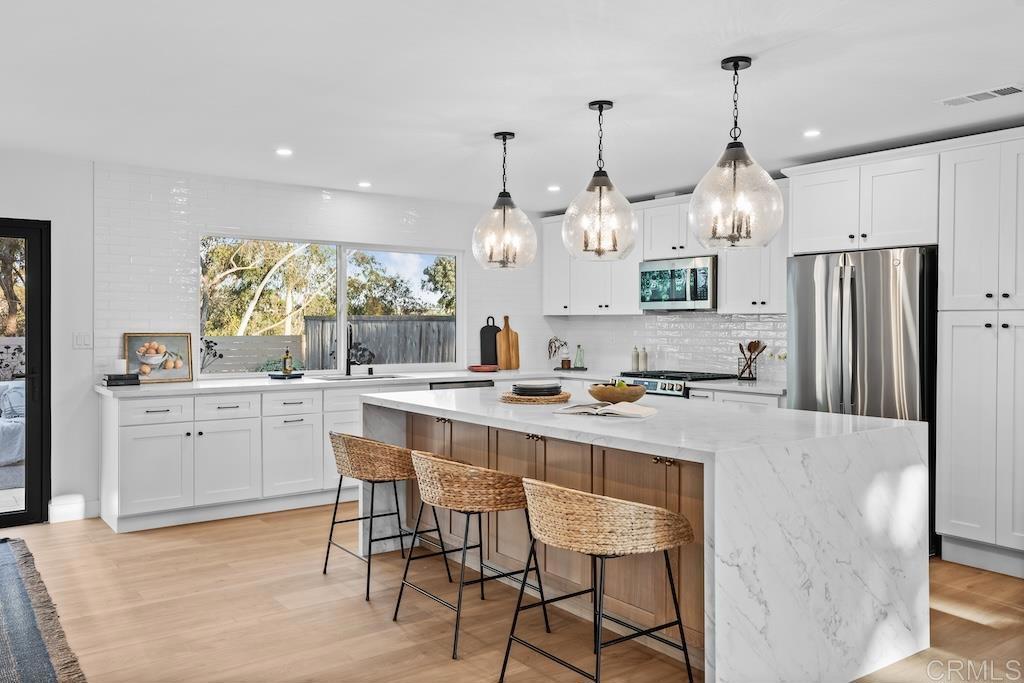 4450 La Portalada Dr