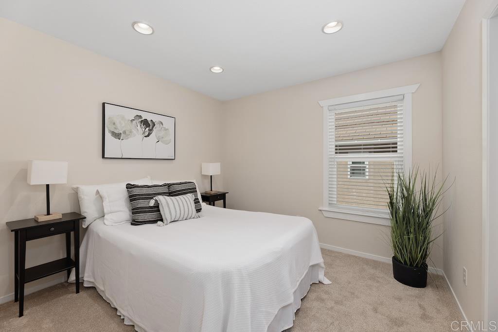 1283 Avenida Fragata