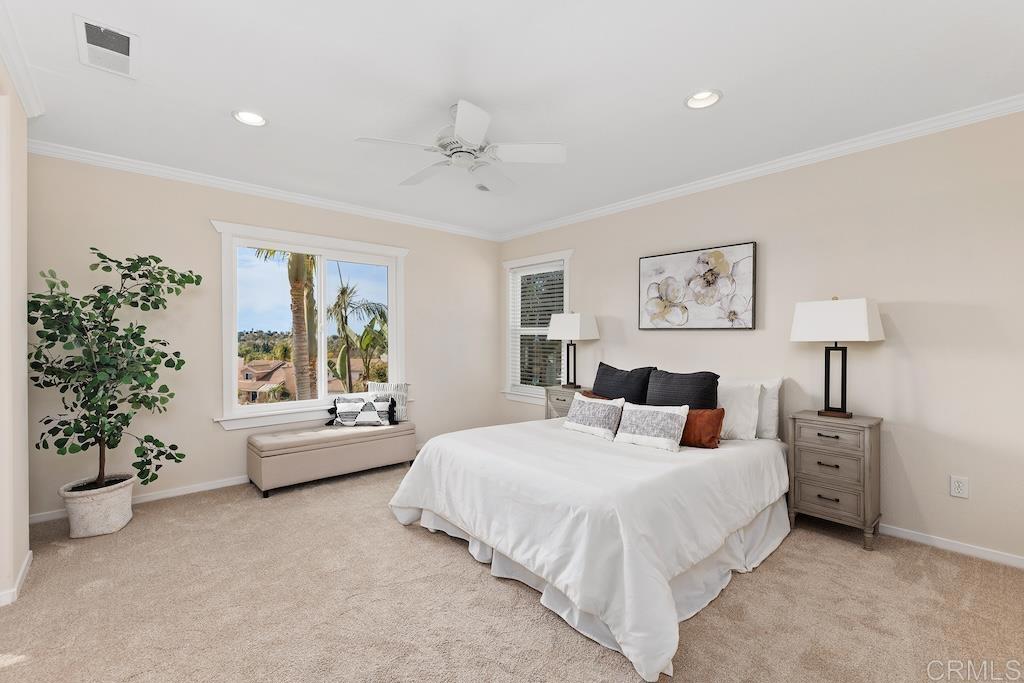 1283 Avenida Fragata