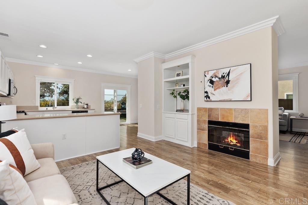 1283 Avenida Fragata