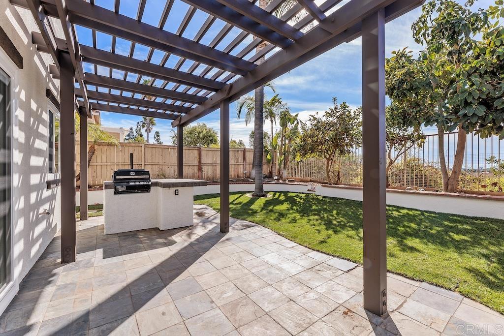 1283 Avenida Fragata