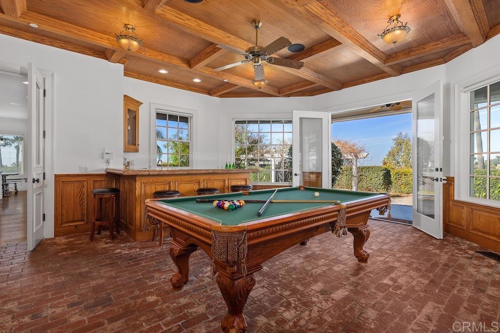 2196 Alessandro Trail