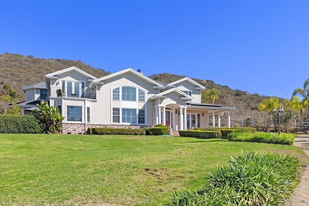 2196 Alessandro Trail