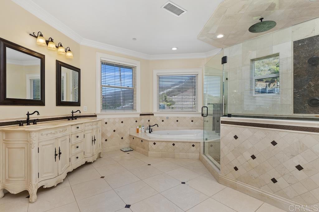 2196 Alessandro Trail