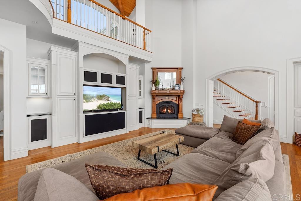 2196 Alessandro Trail