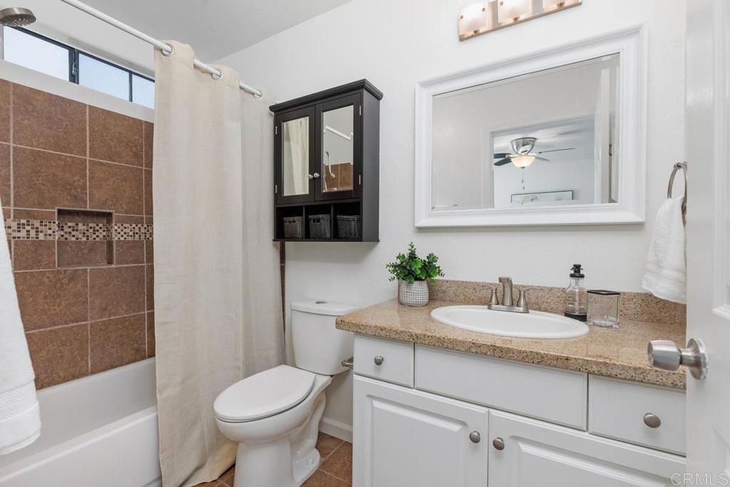 3521 Paseo de Elenita 163