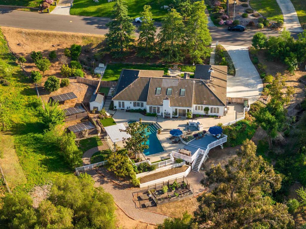 13326 Arroya Vista Rd