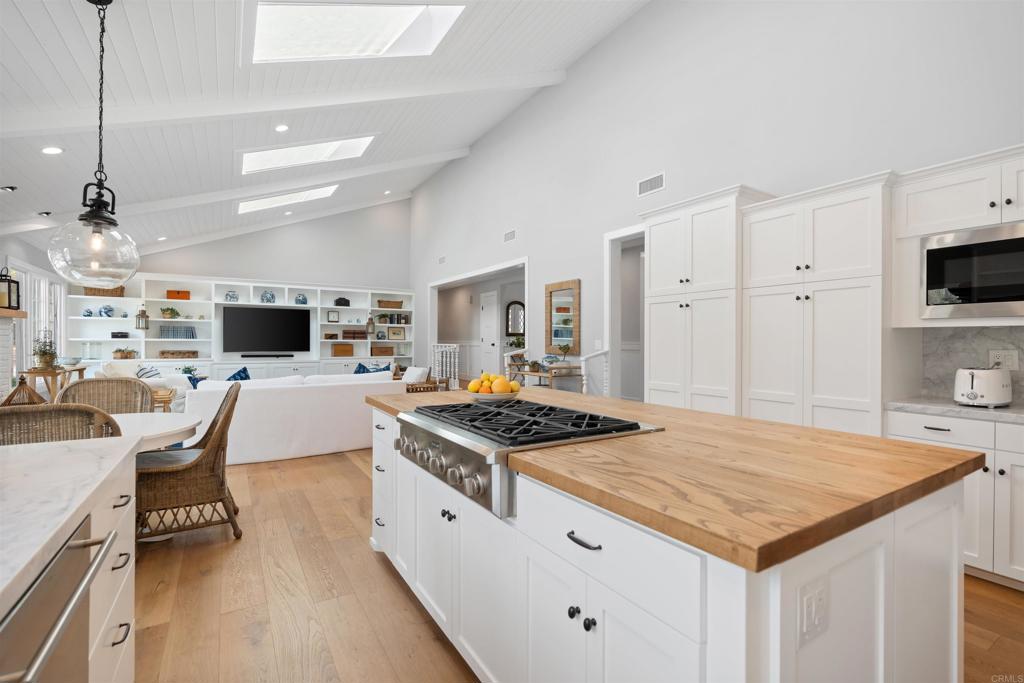 13326 Arroya Vista Rd