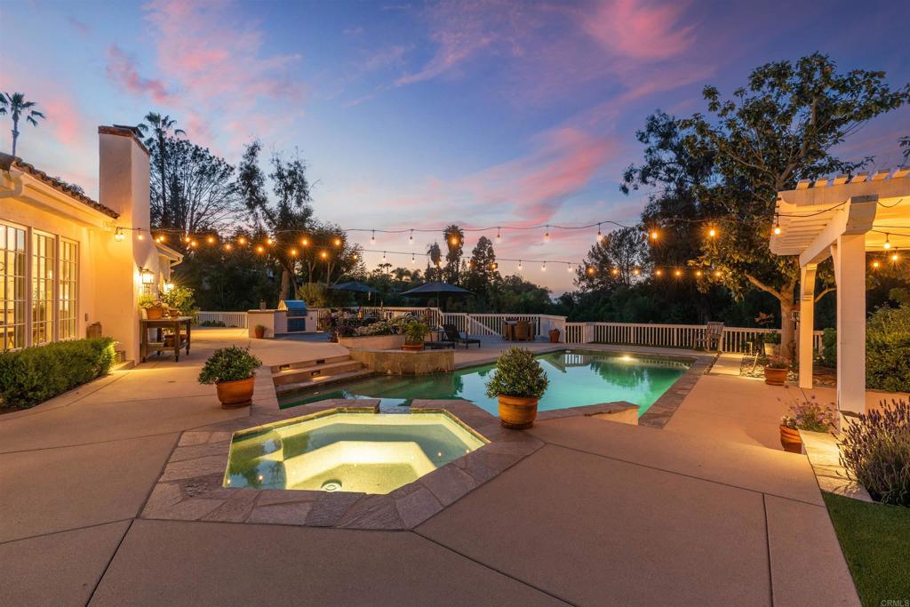 13326 Arroya Vista Rd