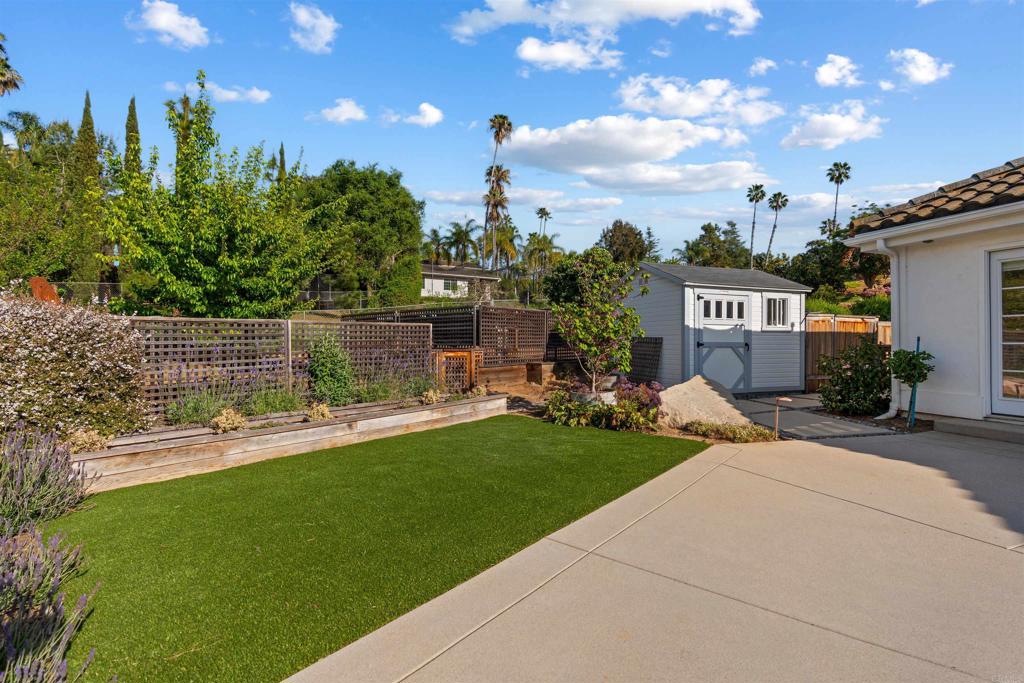 13326 Arroya Vista Rd