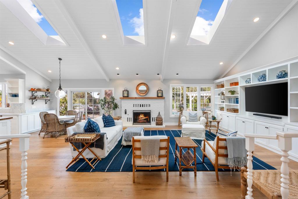 13326 Arroya Vista Rd