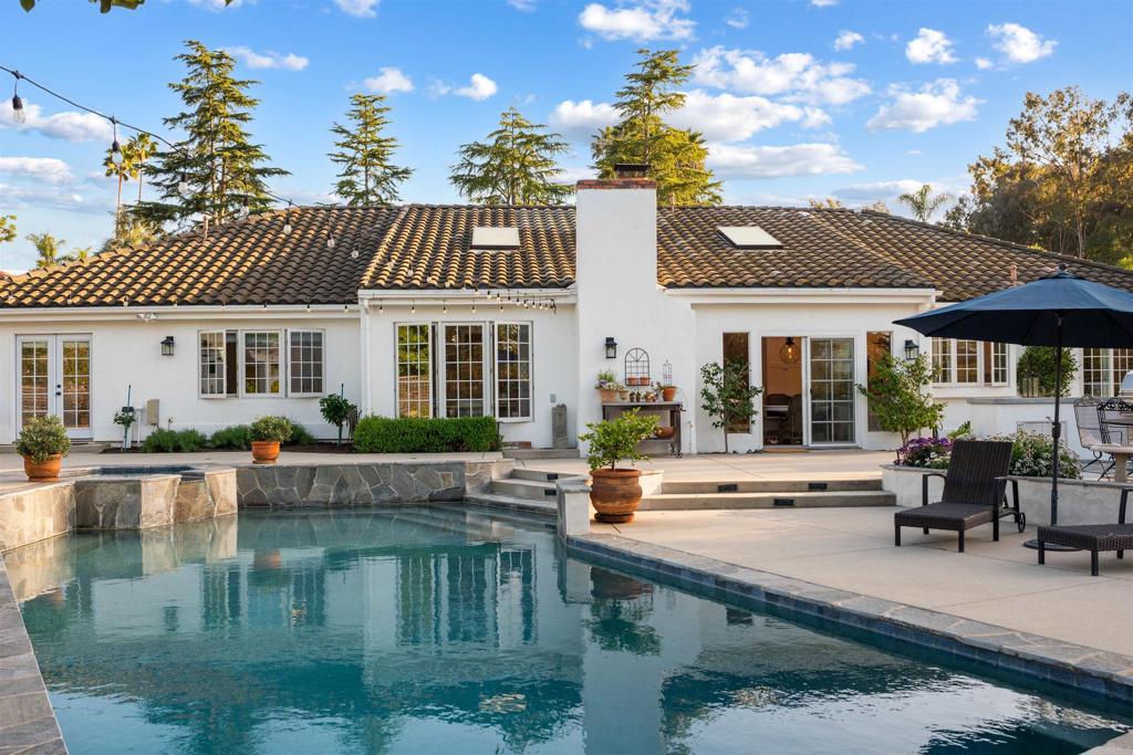 13326 Arroya Vista Rd