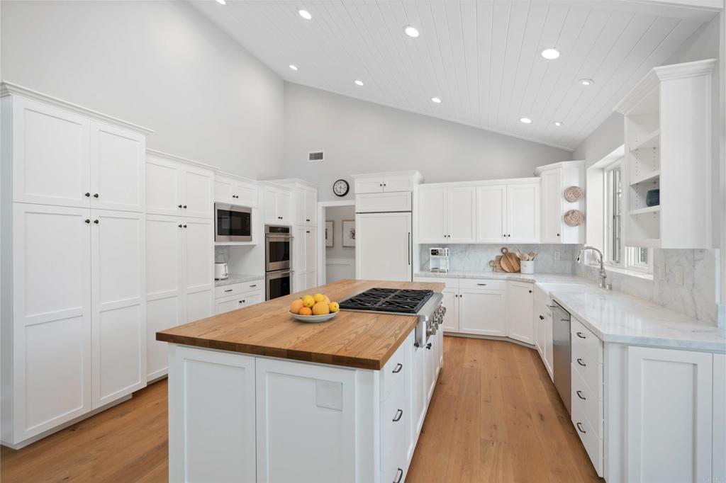 13326 Arroya Vista Rd