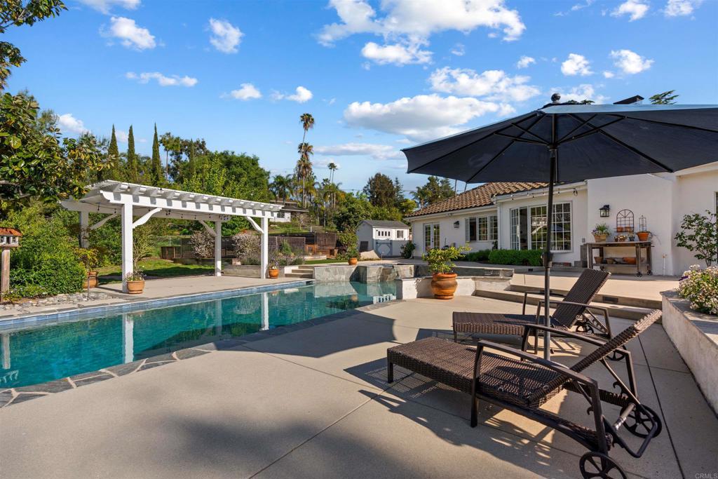 13326 Arroya Vista Rd