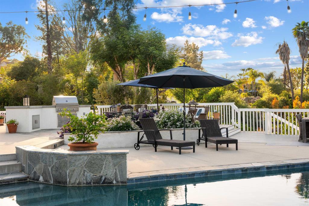 13326 Arroya Vista Rd