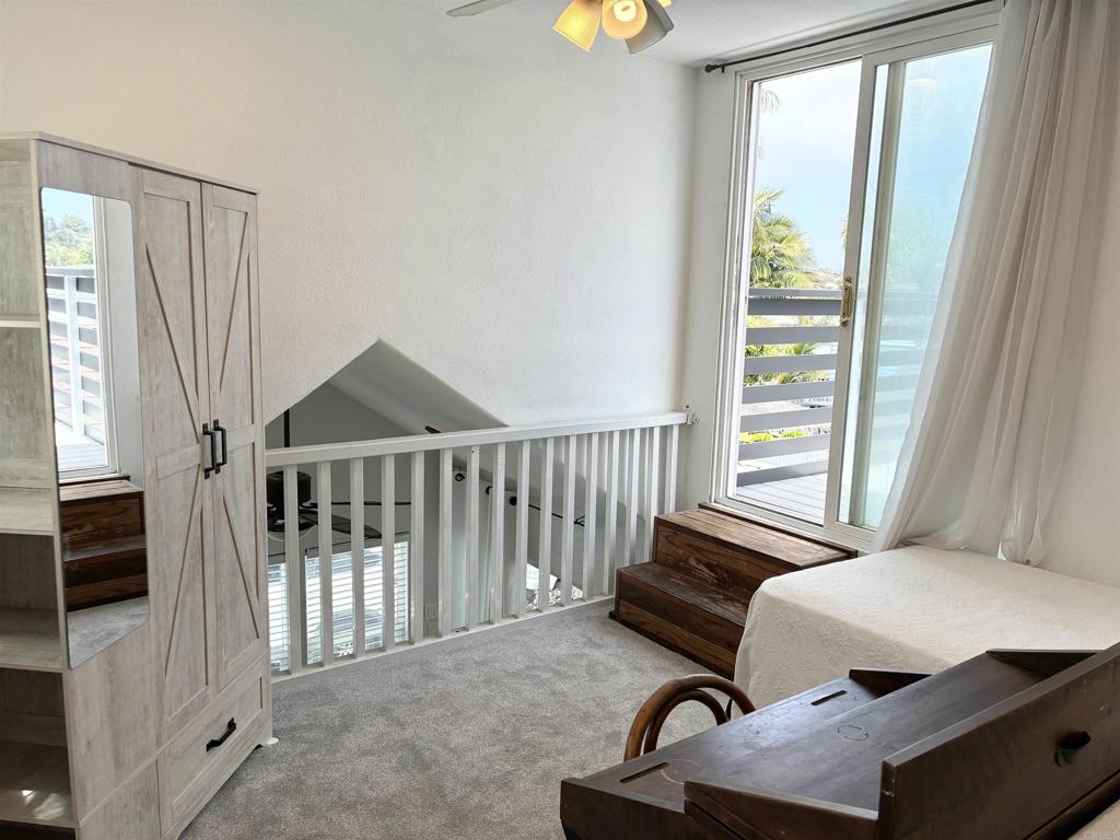 1624 N Coast Highway 101 12