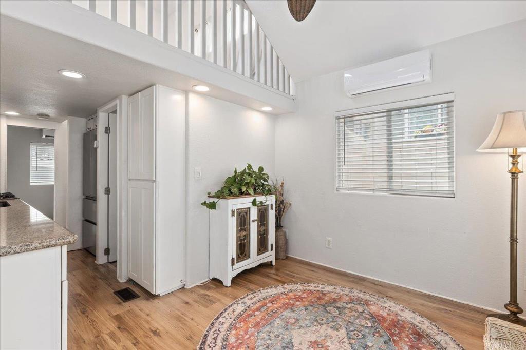 1624 N Coast Highway 101 12