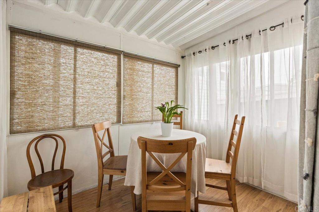 1624 N Coast Highway 101 12