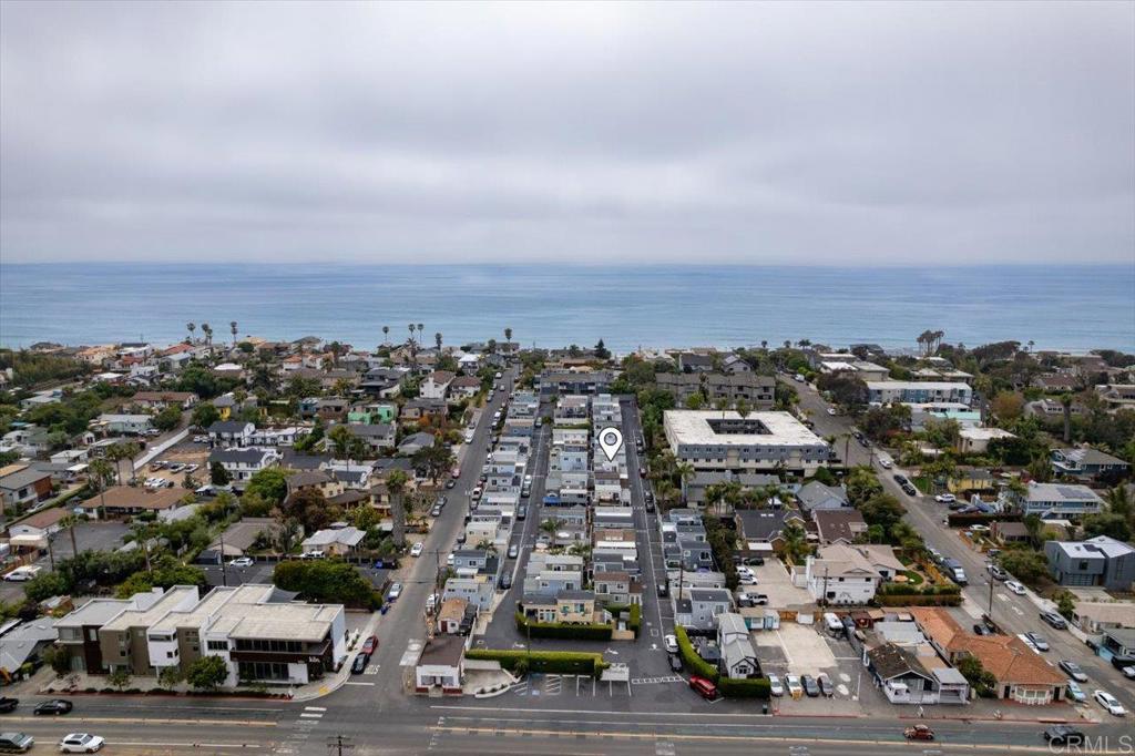 1624 N Coast Highway 101 12