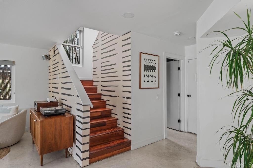 515 Liverpool Drive