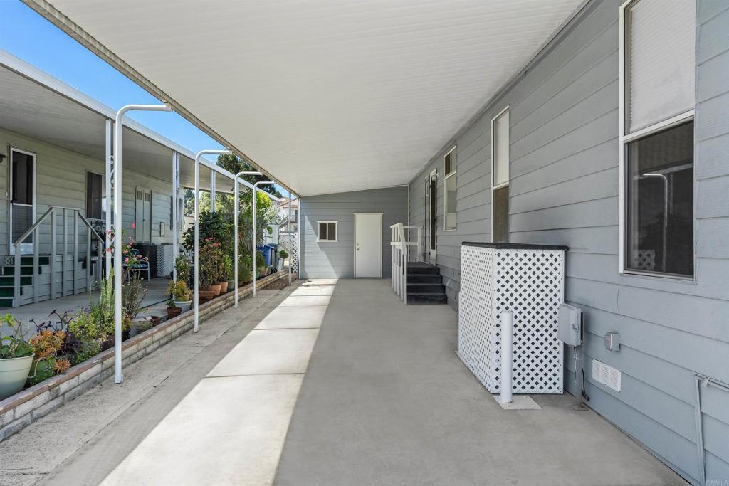 650 S Rancho Santa Fe Road 9