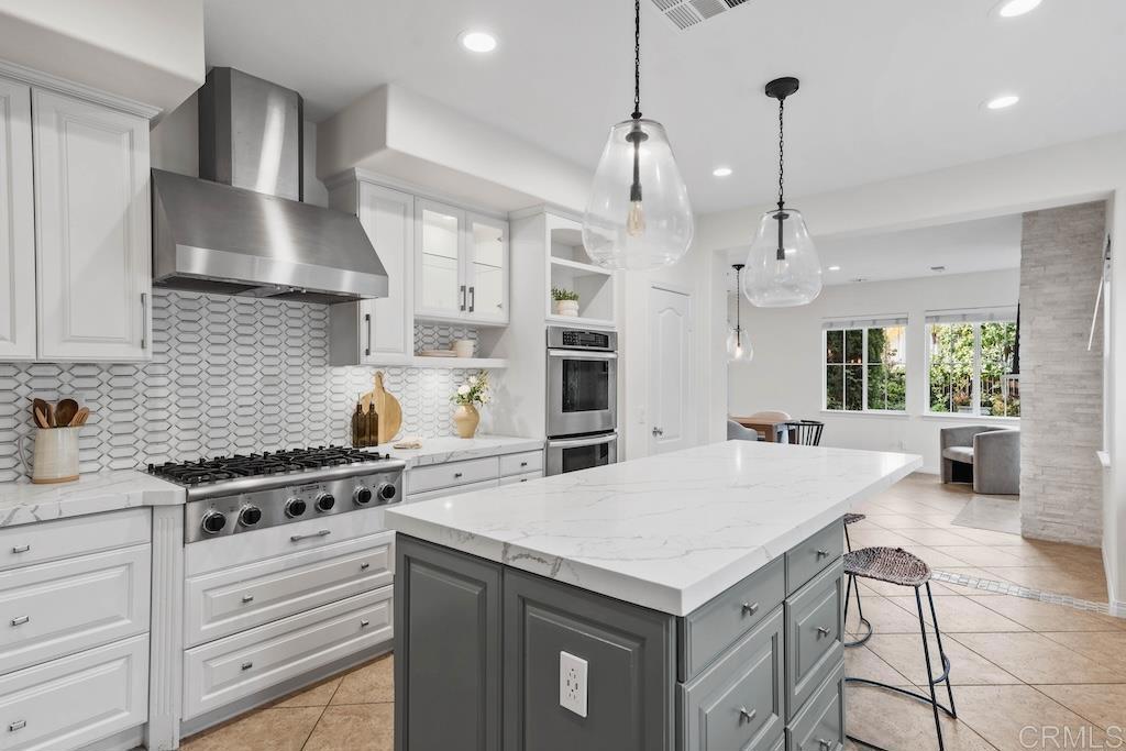 2282 Aventurine Place