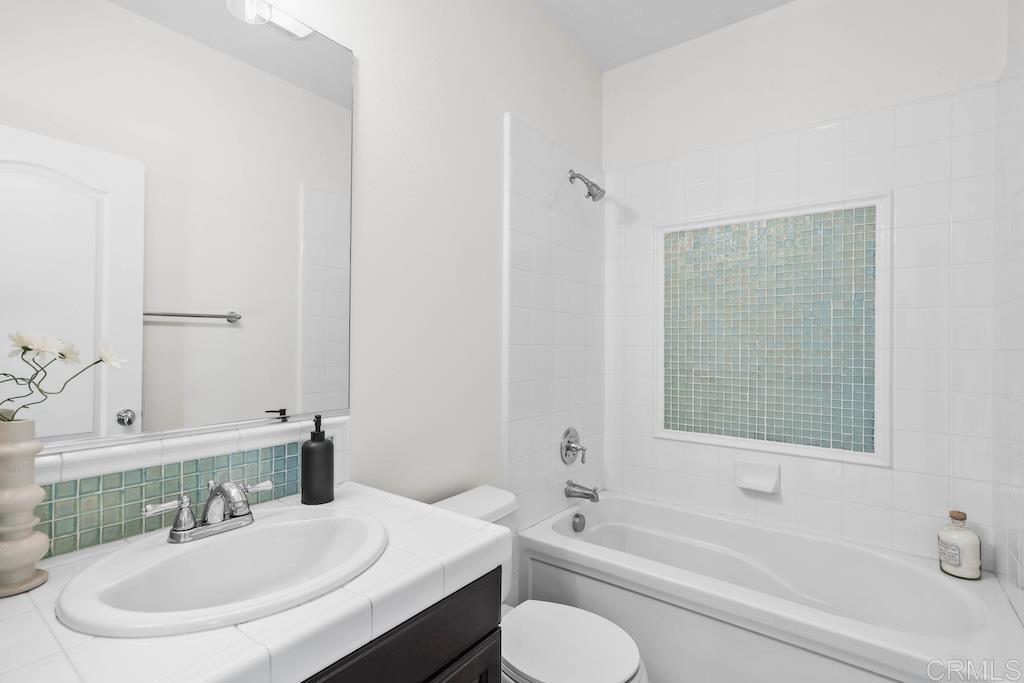 2282 Aventurine Place