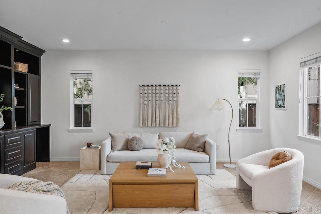 2282 Aventurine Place