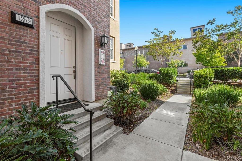 1259 Elfin Forest Road E