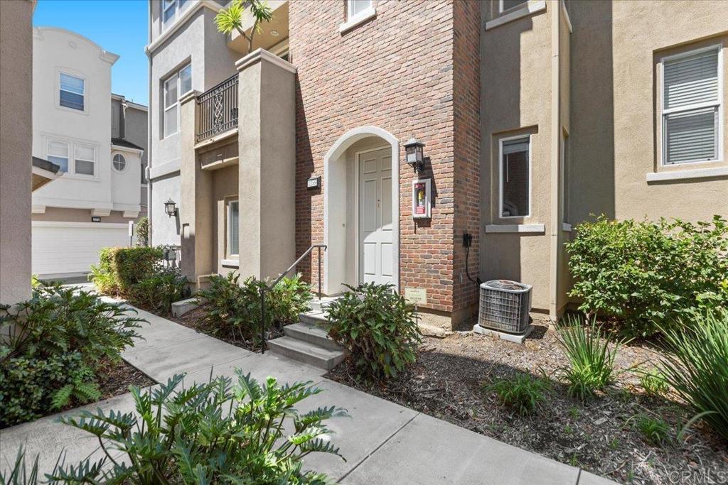 1259 Elfin Forest Road E