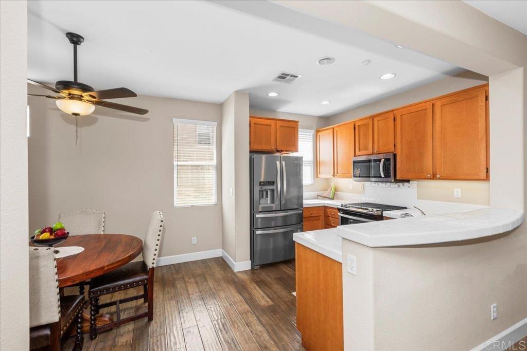 1259 Elfin Forest Road E